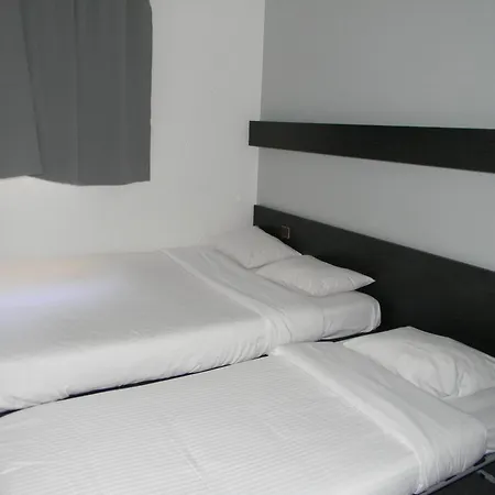 Class-hotel 2*