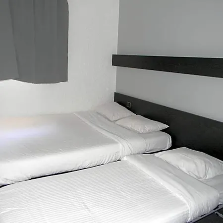 Class-hotel 2* Poitiers