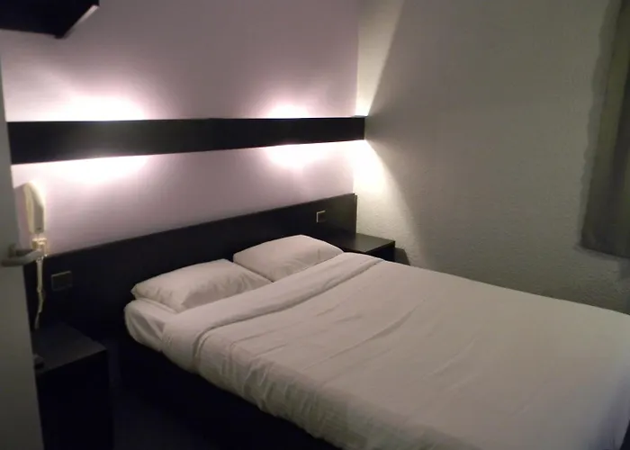 Szálloda Class-hotel Poitiers